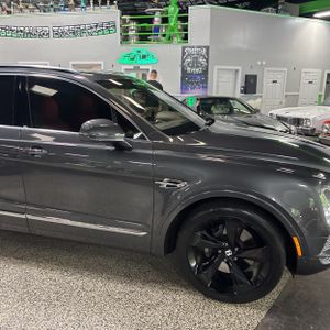 2017 Bentley BENTAYGA BASE — фото 13