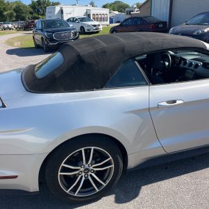 FORD MUSTANG ECOBOOST PREMIUM - 9