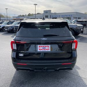 FORD EXPLORER ST-LINE - 7