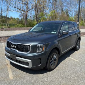 KIA TELLURIDE LX - 1