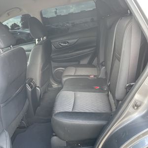 2019 Nissan ROGUE SV — миниатюра 32