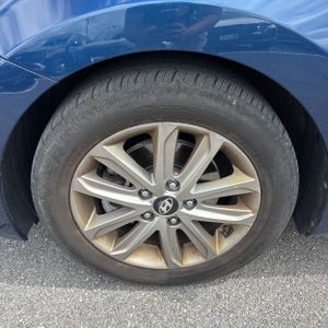 2015 Hyundai ELANTRA SE — миниатюра 17