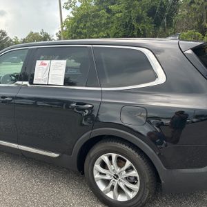 صورة 6 لـ 2022 KIA TELLURIDE LX