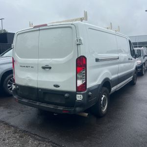 FORD TRANSIT 150 - 8