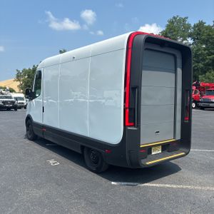 2024 Rivian DELIVERY ECV 500 CARGO VAN — фото 5