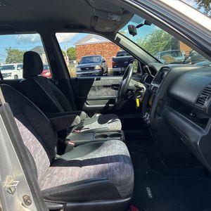 2002 Honda CR-V LX — миниатюра 32