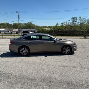 CHEVROLET MALIBU LT - 10