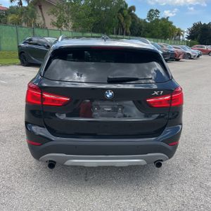 2017 BMW X1 XDRIVE28I — фото 7