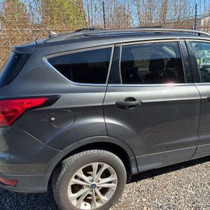 FORD ESCAPE SEL - 9
