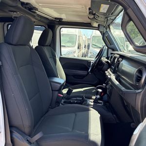 صورة مصغرة 37 لـ 2022 JEEP GLADIATOR WILLYS