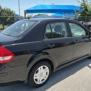 2011 Nissan VERSA 1.8S — фото 9