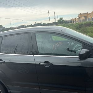 FORD ESCAPE SE - 9