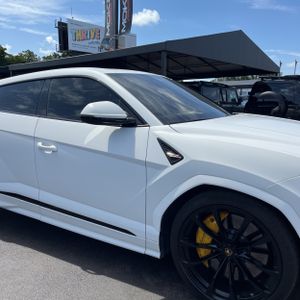 صورة مصغرة 13 لـ 2022 Lamborghini URUS BASE