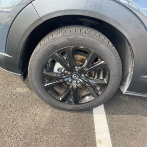 صورة 17 لـ 2024 Mazda CX-30 2.5 S CARBON EDITION