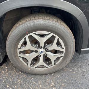 صورة مصغرة 20 لـ 2023 Subaru FORESTER PREMIUM