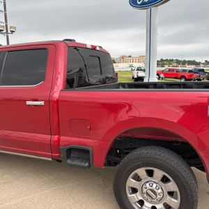 FORD F-250 SUPER DUTY LARIAT - 6