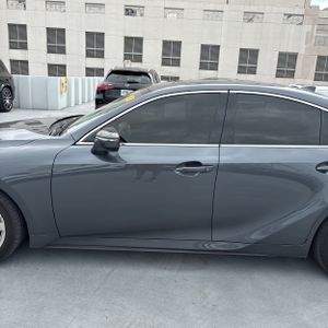 LEXUS IS 300 BASE - 4