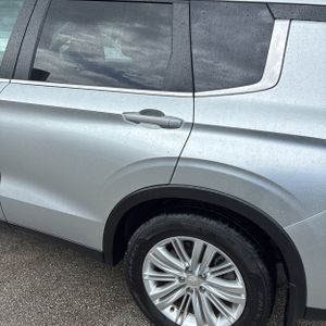 MITSUBISHI OUTLANDER ES 2.5 2WD - 6