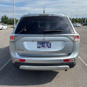 صورة 7 لـ 2015 Mitsubishi OUTLANDER SE