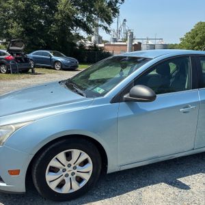 2012 Chevrolet CRUZE LS 照片 2