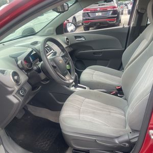 صورة مصغرة 32 لـ 2016 Chevrolet SONIC LT AUTO