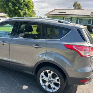FORD ESCAPE TITANIUM - 6