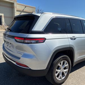 JEEP GRAND CHEROKEE LIMITED - 9