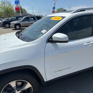 JEEP CHEROKEE LIMITED - 2