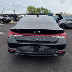 HYUNDAI ELANTRA LIMITED - 7