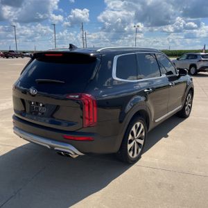 صورة 8 لـ 2021 KIA TELLURIDE S