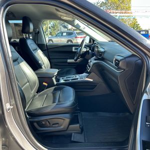2023 FORD EXPLORER XLT 缩略图 32