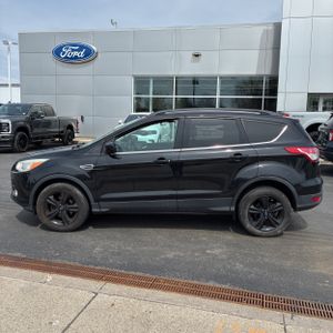FORD ESCAPE SE - 3