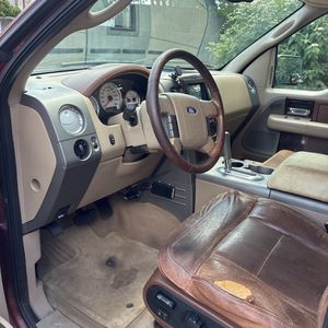 صورة مصغرة 35 لـ 2005 FORD F-150 KING RANCH