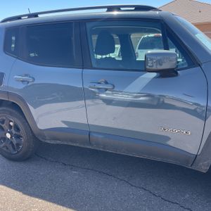 JEEP RENEGADE - 10