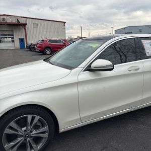 MERCEDES-BENZ C-CLASS - 2