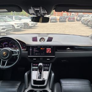 صورة مصغرة 36 لـ 2019 Porsche CAYENNE BASE