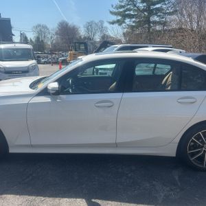 BMW 3-SERIES 330I XDRIVE - 4