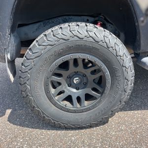 2017 Toyota 4RUNNER TRD OFF-ROAD — миниатюра 19