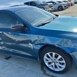 صورة 13 لـ 2015 Volkswagen JETTA 1.8T SE