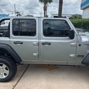 JEEP WRANGLER UNLIMITED SPORT ALTITUDE 4X4 - 9