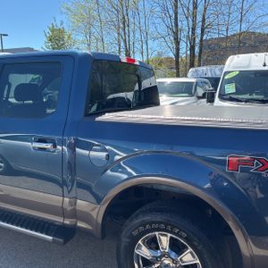FORD F-150 LARIAT - 6