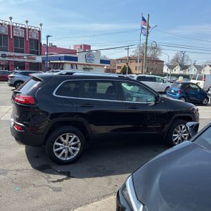 JEEP CHEROKEE LIMITED - 10