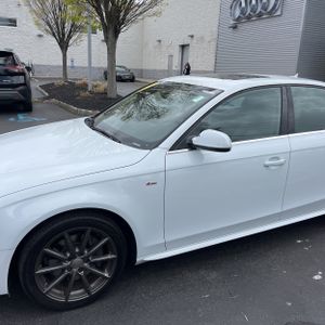 AUDI A4 2.0T PREMIUM - 2
