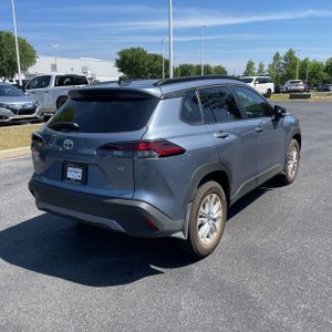 TOYOTA COROLLA CROSS - 8