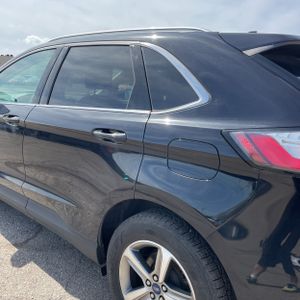 FORD EDGE SEL - 6