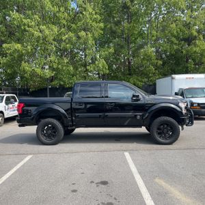 FORD F-150 LARIAT - 10