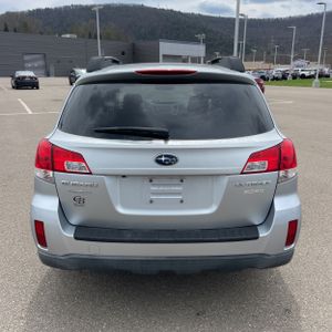 SUBARU OUTBACK PREMIUM - 7