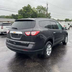 2016 Chevrolet TRAVERSE LS — фото 8