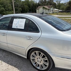 MERCEDES-BENZ E-CLASS - 6