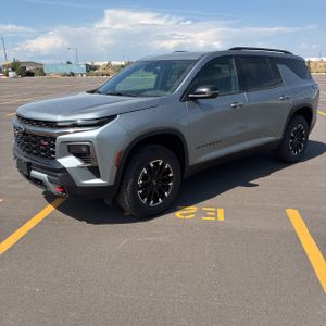 2025 Chevrolet TRAVERSE Z71 照片 1
